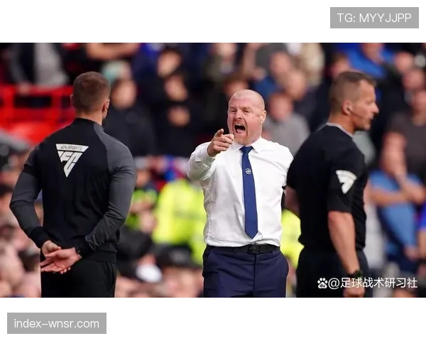 埃弗顿戴奇利用定位球制造麻烦 传统战术现代应用典范